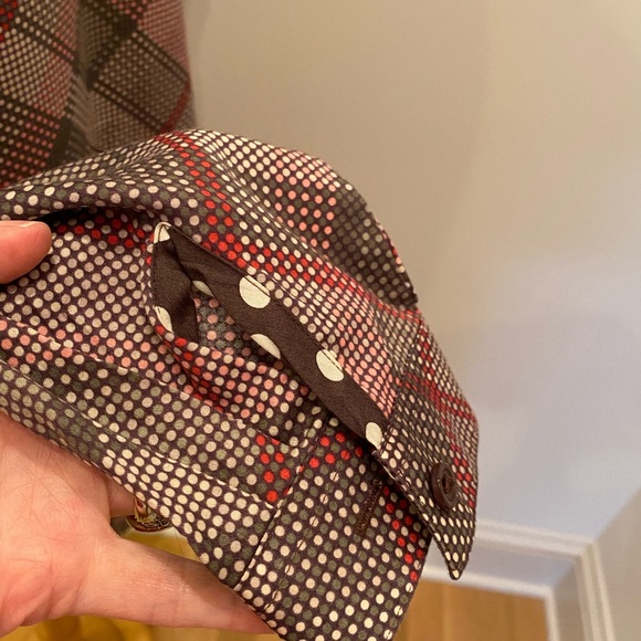 Foxcroft Woman’s Fitted Fit Brown Hot Pink Pattern Button Down Shirt / Size 14 - Picture 13 of 16